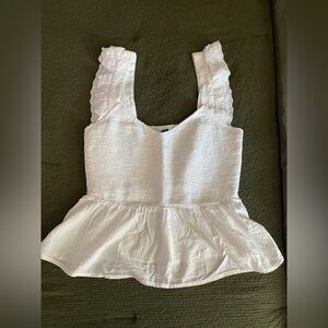 Old Navy White Textured Sleeveless Blouse